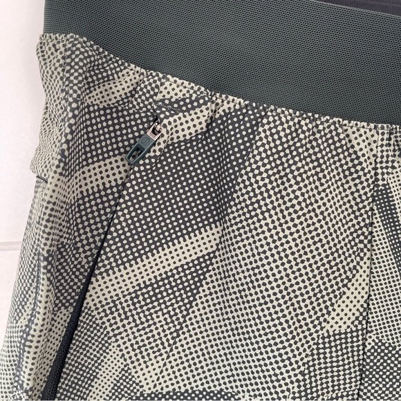 lululemon shorts 867 men large - Picture 3 of 6